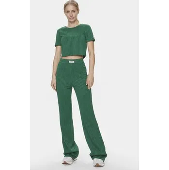 Dámské tričko Guess T-Shirt Anneka Crop Tee V4RI02 KC2U2 Zelená Cropped Fit M