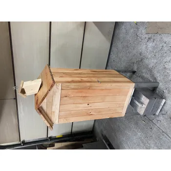 Udírna JUMON OLŠE Dřevěná udírna zahradní 100x50x50 + NEREZ topeniště dvířka komín