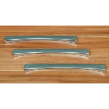 Nábytkové kování 62341 úchytka VĚRKA rozteč 160mm broušený nikl (Nábytková úchytka V s roztečí 160 mm v povrchu broušený nikl. Praktický doplněk do interiéru.)