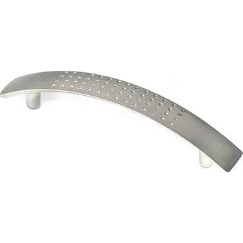 Nábytkové kování 12079 úchytka KARINA rozteč 96mm satén chrom (Nábytková úchytka KARINA s roztečí 96 mm v povrchu satén chrom. Vhodné řešení pro nábytek v interiéru.)