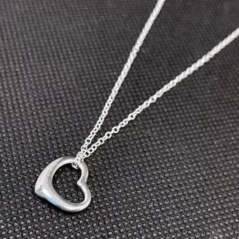 Náhrdelník Fashion Jewelry Dámský náhrdelník s přívěskem srdce