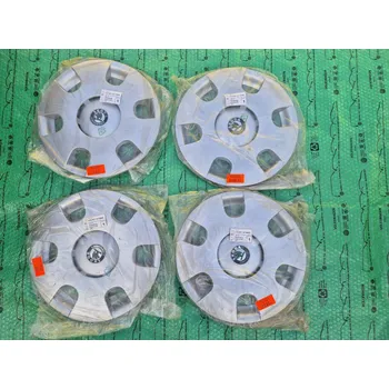 Poklice na kolo Originální díl Škoda 13" kryty kol (poklice) Škoda Fabia I (6Y) sada 4kusů 6Y0601147 MWS