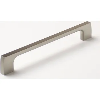 Nábytkové kování 770019 úchytka CELKA rozteč 160mm broušený nikl (Nábytková úchytka s roztečí 160 mm v povrchu broušený nikl. Vhodné řešení pro nábytek v interiéru.)