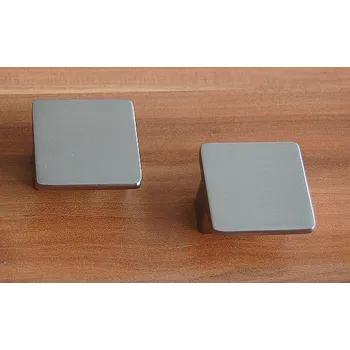 Nábytkové kování 62195 knopka RITA broušený nikl (Nábytková knopka RITA v povrchu broušený nikl. Vhodné řešení pro nábytek v interiéru.)