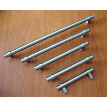 Nábytkové kování 62119 úchytka GINA rozteč 736mm broušený nikl (Nábytková úchytka GINA s roztečí 736 mm v povrchu broušený nikl. Vhodné řešení pro nábytek v interiéru.)