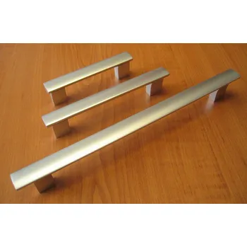 Nábytkové kování 63936 úchytka LADA rozteč 320mm hliník (Nábytková úchytka LADA s roztečí 320 mm. Jednoduchý a funkční doplněk do interiéru.)