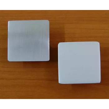 Nábytkové kování 62186 knopka 40x40 (Nábytková knopka 40. Praktický doplněk do interiéru.)