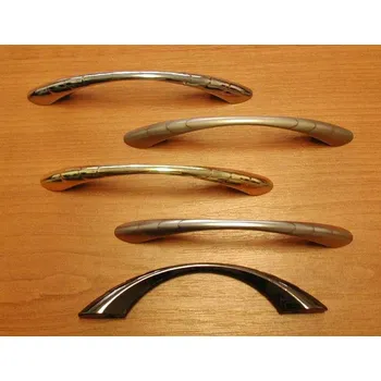 Nábytkové kování 63607 úchytka LINDA rozteč 96mm satén chrom (Nábytková úchytka LINDA s roztečí 96 mm v povrchu satén chrom. Vhodné řešení pro nábytek v interiéru.)