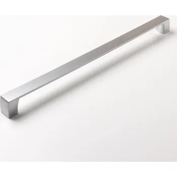 Nábytkové kování 770111 úchytka JAKUB rozteč 320mm satén chrom (Nábytková úchytka s roztečí 320 mm v povrchu satén chrom. Jednoduchý a funkční doplněk do interiéru.)