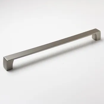 Nábytkové kování 770115 úchytka JAKUB rozteč 256mm mat broušený nikl (Nábytková úchytka s roztečí 256 mm v povrchu broušený nikl. Jednoduchý a funkční doplněk do interiéru.)