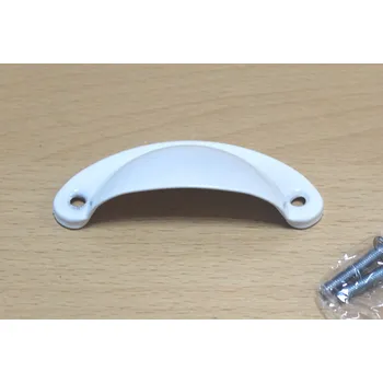 Nábytkové kování 97010 - mušle kov bílá (97010 - mušle kov bílá. Vhodné řešení pro nábytek v interiéru.)