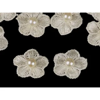 Vyšívaný květ Ø2 cm s perlou, barva 2 krémová světlá