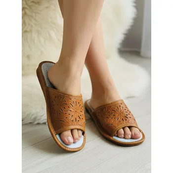 Dámské pantofle Dámské otevřené papuče hnědé model 102 velký květ, VELIKOST 38