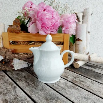 Konvice na čaj BERNADOTTE H&R konvička s víčkem 320 ml, bílá, Thun 1794 (Porcelánová konvice na čaj 2. jakost)