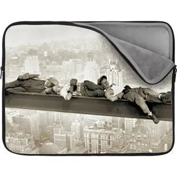 pouzdro na notebook Sablio Obal na notebook Ležící zedníci na traverze - 13"