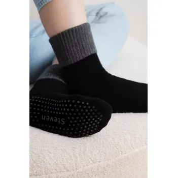 Pánské ponožky Dámské ponožky s protiskluzovou úpravou ABS 126 - Steven šedá-růžová 35/37