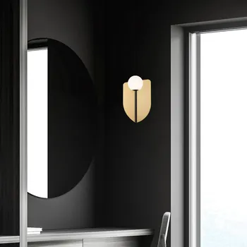 Lampička Viokef Nástěnné světlo Fedora, výška 37 cm, zlatá barva, kov/sklo zlatá, černá, bílá 1 x 28 W - Doprava zdarma