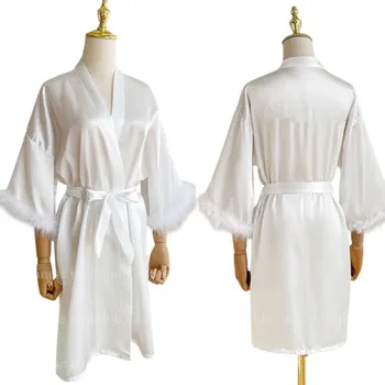 Dámský župan Dámský župan bílá barva S plyšovým okrajem rukávů Zavazování kolem pasu Lehký župan z polyesteru a umělého hedvábí Elegantní domácí župan