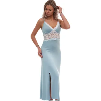 Dámské noční prádlo Dlouhá noční košilka v barvě holubí modři s bílou krajkou a rozparkem 1D1615 šedá s