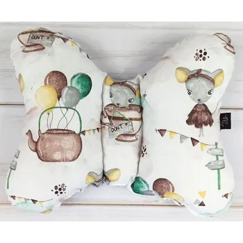 Polštář Protišokový Polštář Bomix s motýlem v vícebarevném provedení