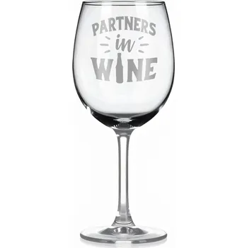 Sklenice Vínová sklenka s gravírovým textem - Partners in wine