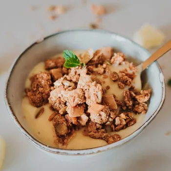 Granola Mango & Piňacolada BIO, ZACHRAŇ MĚ, 250 g