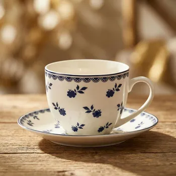 Šálky s podšálky 220 ml bílé s modrými květy 2 ks