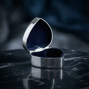 Sperkovnice srdce 7,7 × 7 × 4 cm