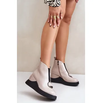 Dámské kozačky Lakovane Kotníkové Boty Na Klínu Zateplené D&A MR880-136 Barva: Béžová, Velikost: 40