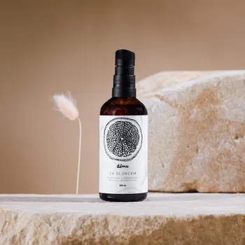 Tělový olej Alma Za Sluncem - Prohřívací tělový olej 50 ml / 100 ml Objem: 50 ml Prohřívací tělový olej