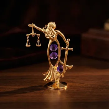 Figurka Temida soudce CRYSTOCRAFT 12 cm zlatá