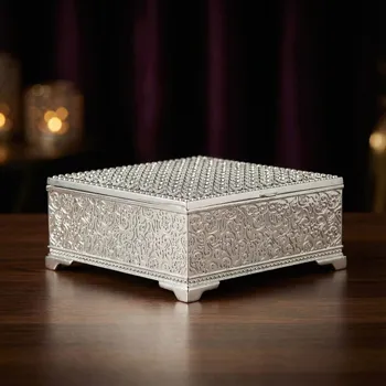 Šperkovnice Ozdobná šperkovnice s krystalky 12,7×13×6 cm