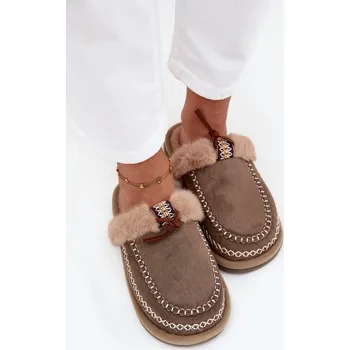 Dámské pantofle Boto Dámské pantofle s kožíškem a výšivkou Perivelle Barva: Zelená, Velikost: 38