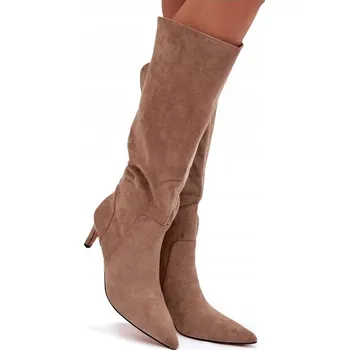 Dámské kozačky Dámské kozačky na jehlovém podpatku z eko semiše nazouvací zateplené tmavě béžové 37