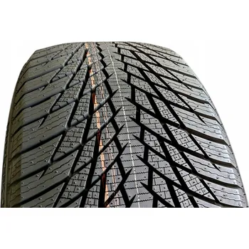 Zimní osobní pneu Zimní pneumatika Greentrac WINTER MASTER D1 215/50 R17 95 V, označení M+S (mud and snow), přilnavost na sněhu (3PMSF), ochranný lem, zesílená (XL)