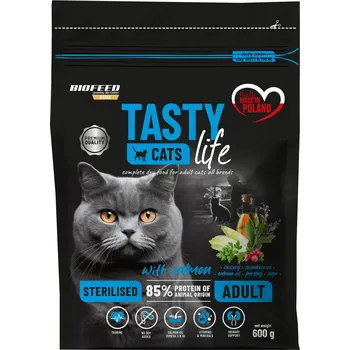 Krmivo pro kočku Tasty Cats Life STERILIZED s lososem 600 g