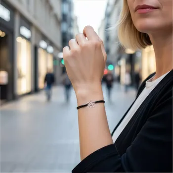 Náramek Yoowey Šňůrkový náramek stříbrný anděl KA5013