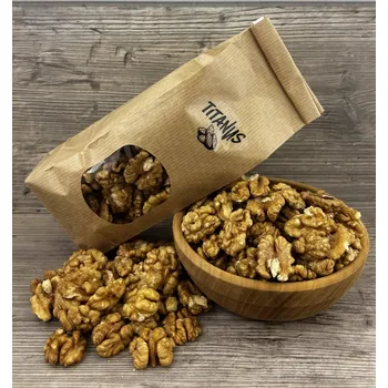 TITANUS vlašské ořechy 250 g