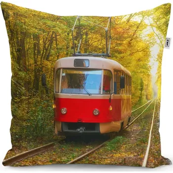 Polštář Sablio Polštář Červená tramvaj v lese - 40x40 cm