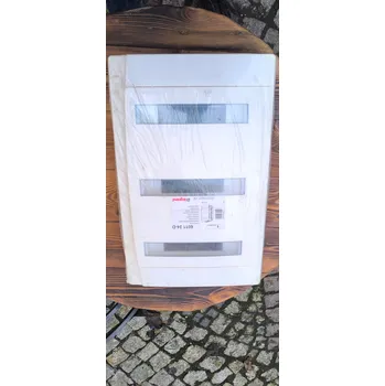 vypínač LEGRAND ROZVADĚČ ZAPUŠTĚNÝ 3*12M 6011 24D PRACTIBOX