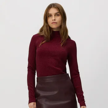 Dámský svetr Reserved - Lesklý rolák - hnědá - 080HS-83X - 080HS-83X-L