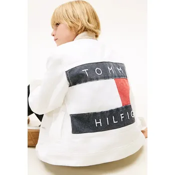 Chlapecká bunda Dětská riflová bunda Tommy Hilfiger KB0KB10082.128.176.PPY2 béžová 01X, vel. 176