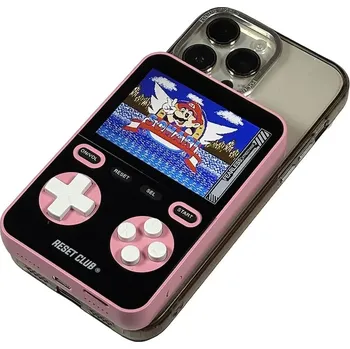 Powerbanka Powerbanka s integrovanou herní konzolí Reset Club Powerbank Gaming 7,5 × 2 × 11,5 cm RESET.PBANK.PNK.001 růžová 30X