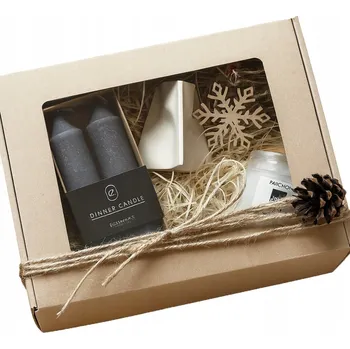 Svíčka Dárková sada bílý svícen, vonná svíčka a dvě černé svíčky