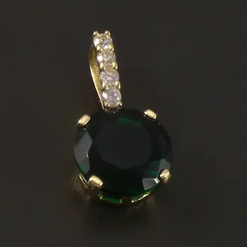 Přívěsek Goldpoint Zlatý přívěs velký smaragd Váha: 1.50 g