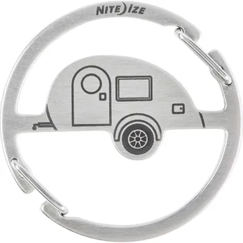 Klíčenka Nite Ize Medallion™ Teardrop Camper Key Carabiner