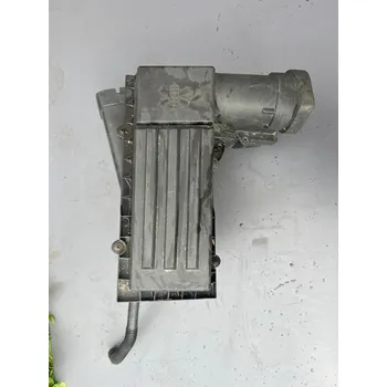 Obal vzduchového filtru VW Passat B6 3C0129607AG