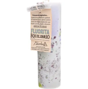 Svíčka Svíčky Ručně vyráběná svíčka s fluoritovým krystalem Přináší klid a rovnováhu