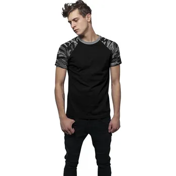 Pánské tričko Pánské baseballové triko Urban Classics s krátkým kontrastním rukávem Barva: černá - tmavá kamufláž, Velikost: XL