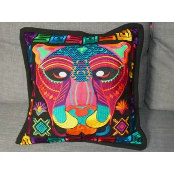 Dekorativní polštářek Polštář vyšívaný (jaguár, černý, 48x48 cm)